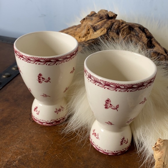 . Vintage Arabia Ceramic Egg Cups - Red Floral Pattern Server Egg Cups - Picture 2 of 7